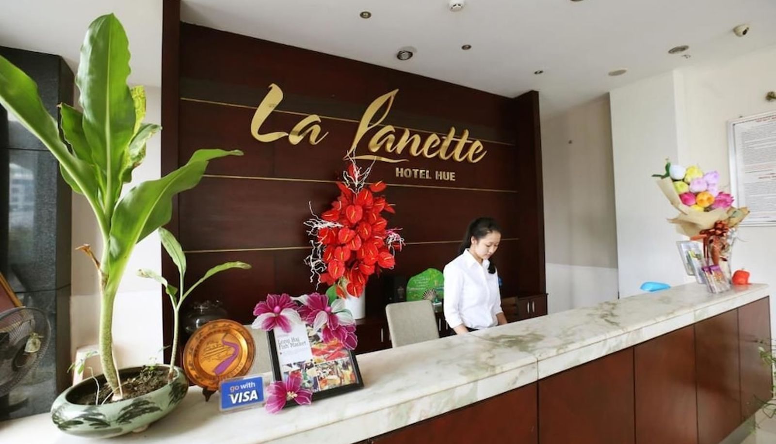 Rezeption - La Lanette Hotel Hue