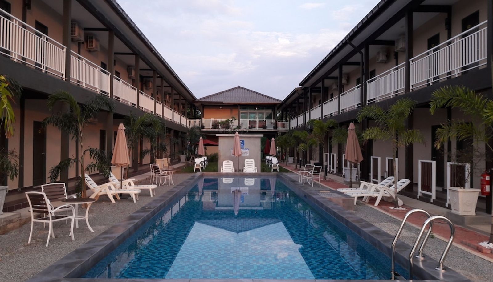 Piscina - Destini Akef Villa