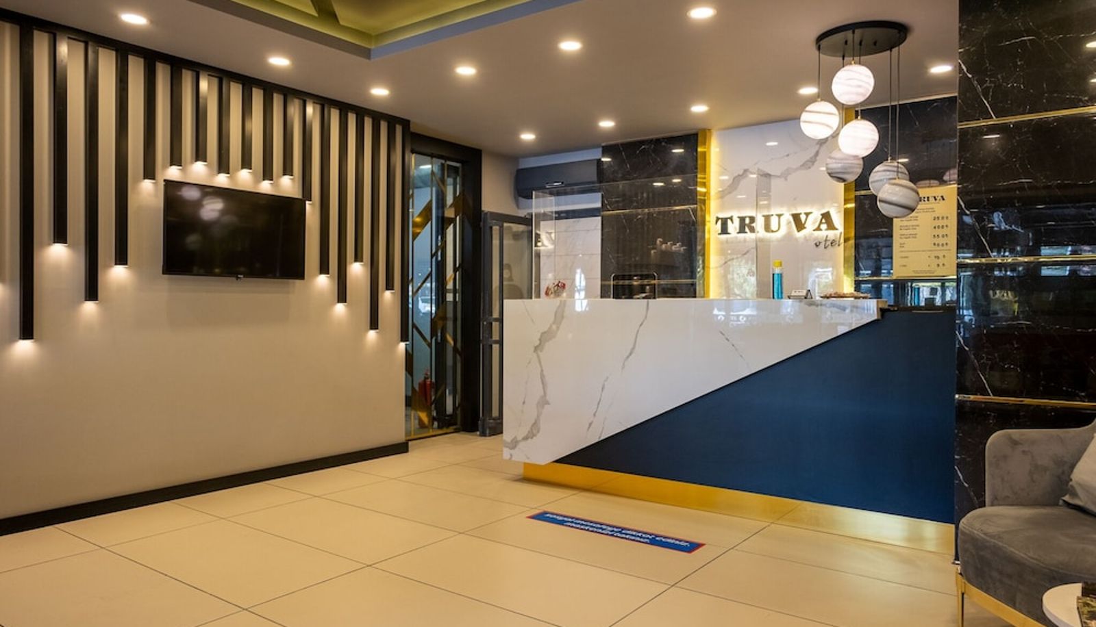 Réception - Yeni Truva Otel