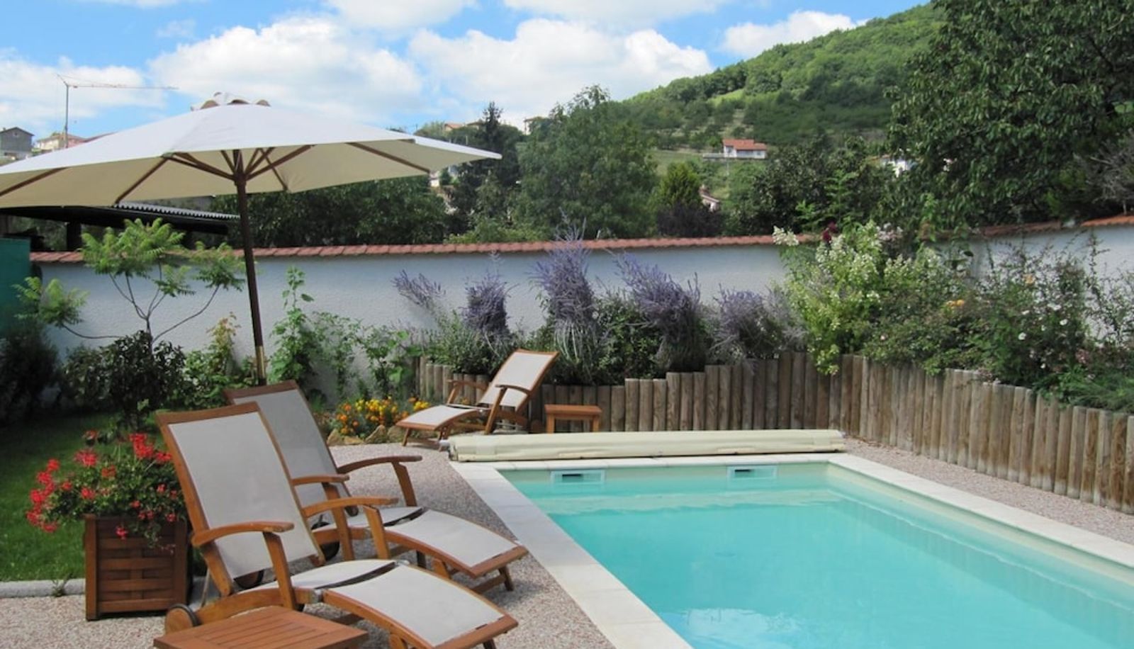 Piscine - Le Place Neuve
