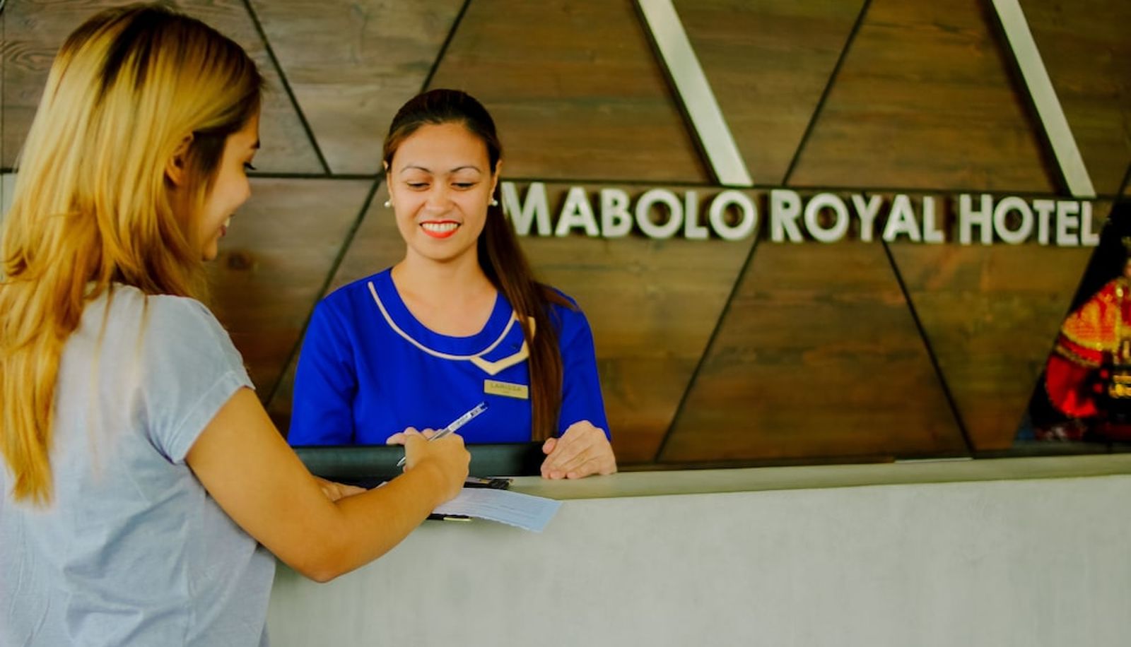 Rezeption - Mabolo Royal Hotel