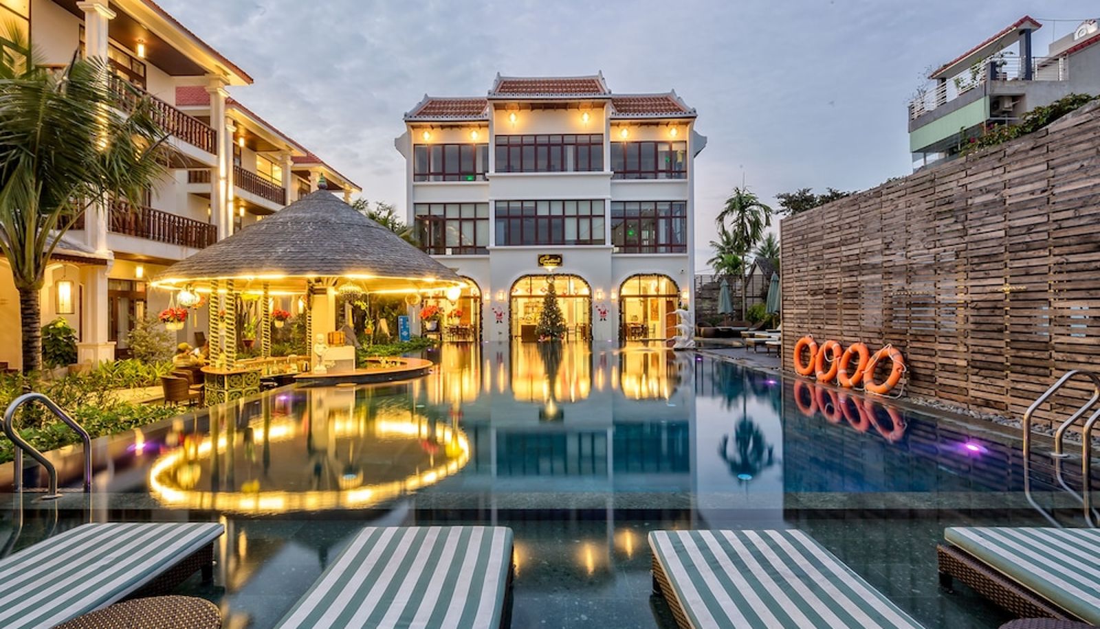 Basen - Hoi An Emotion Boutique Villa