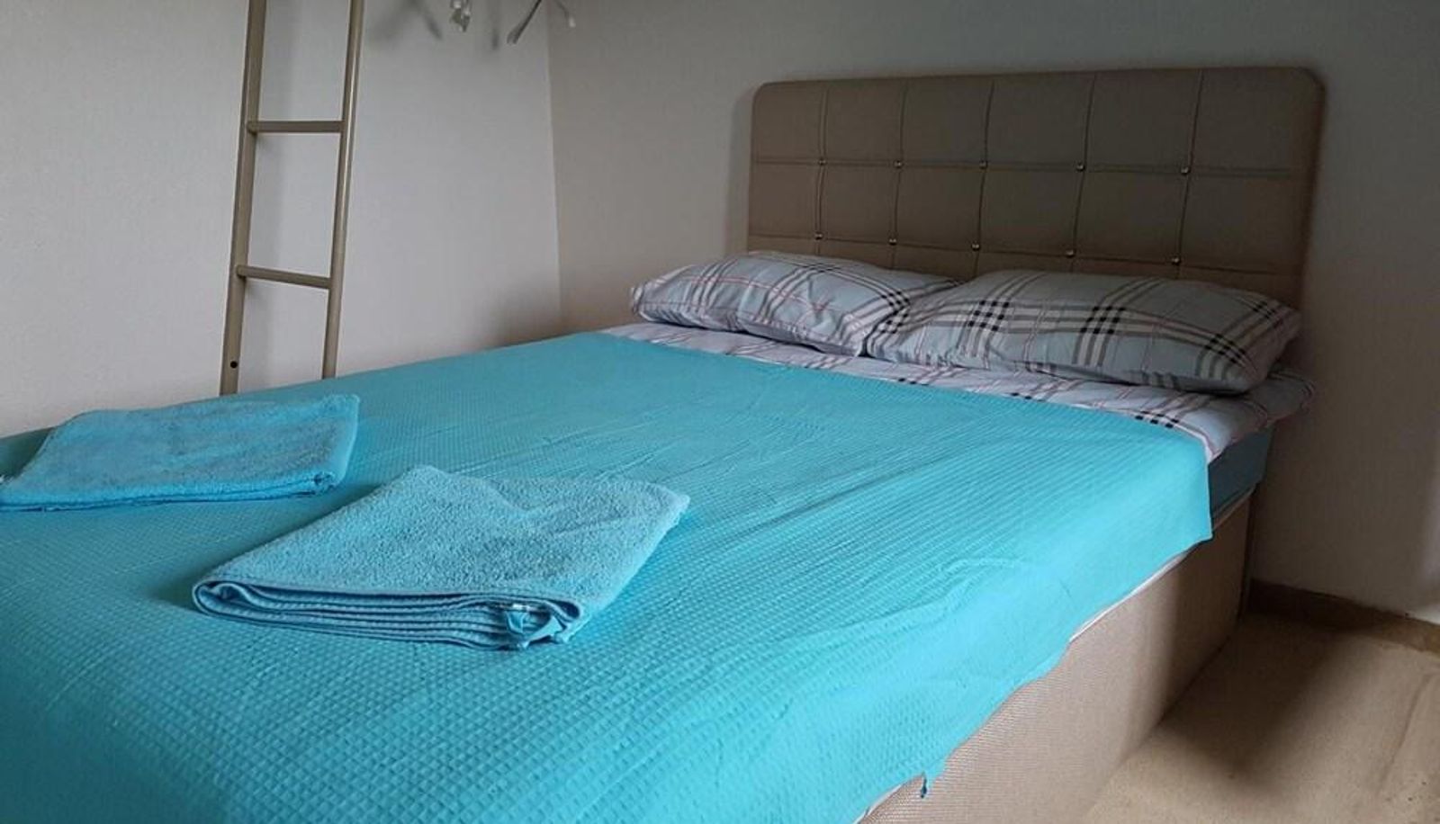 Standardzimmer - Hôtel Holiday