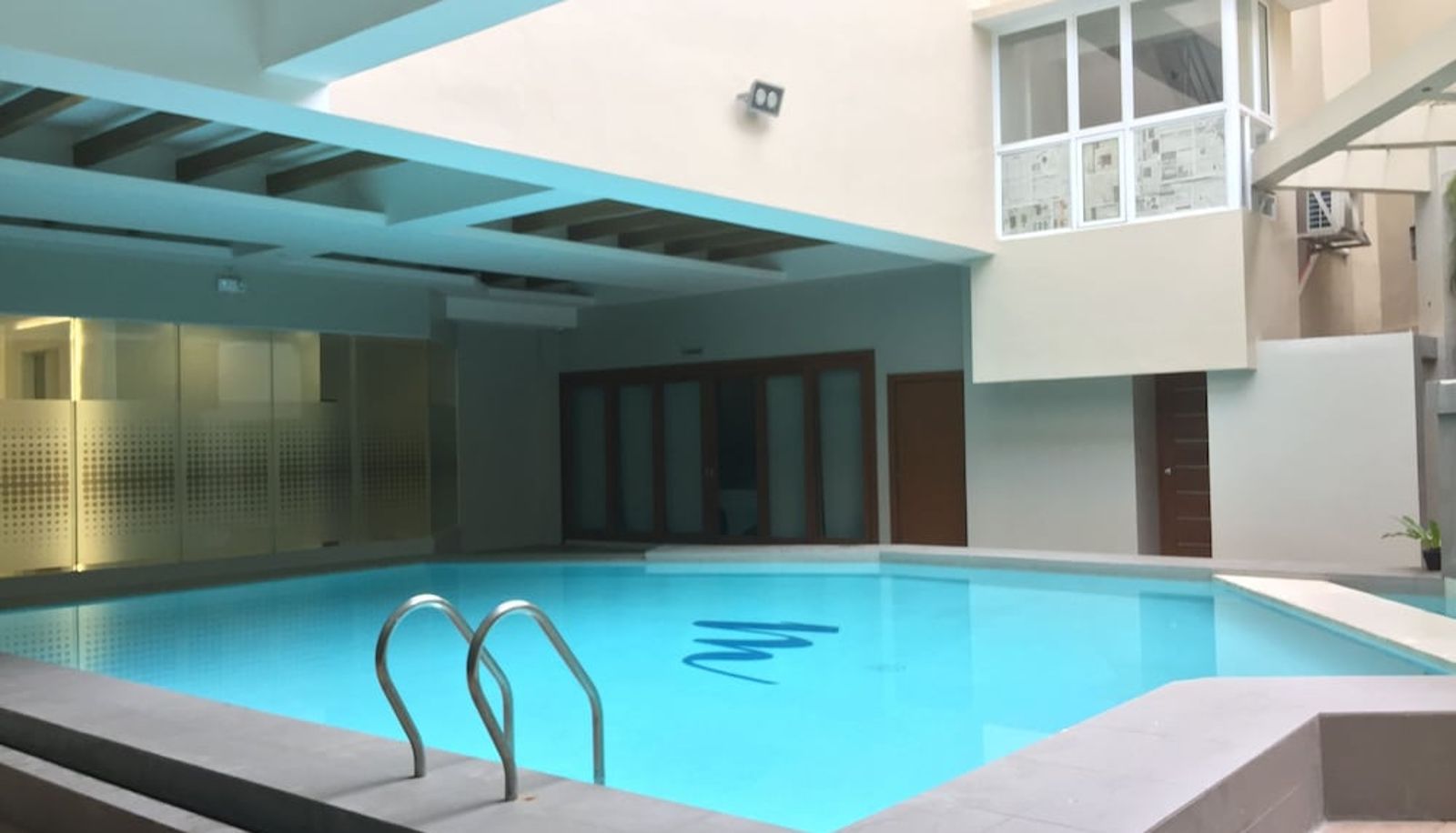 Pool - Mezzo Hotel