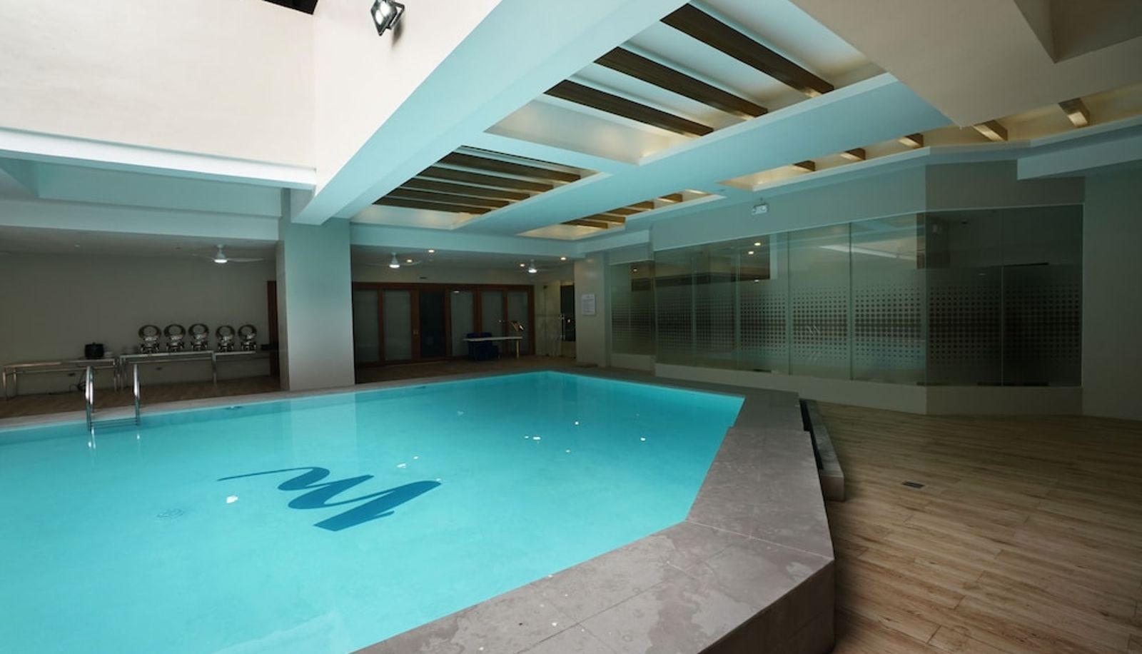 Pool - Mezzo Hotel