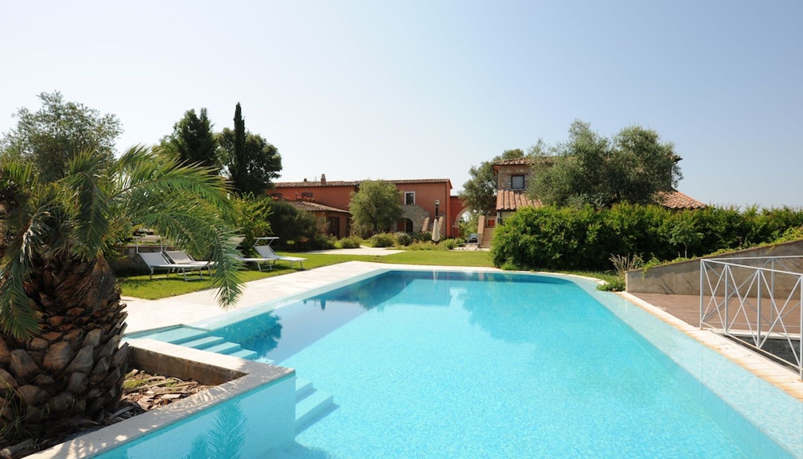 Pool - Relais Le Ginestre