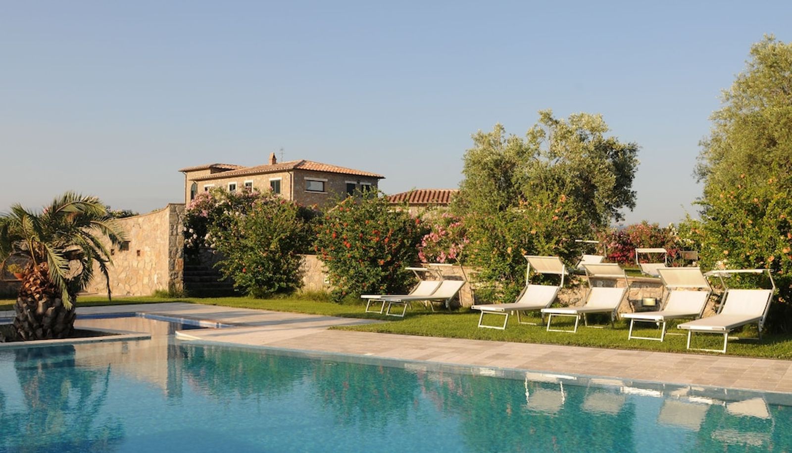 Pool - Relais Le Ginestre