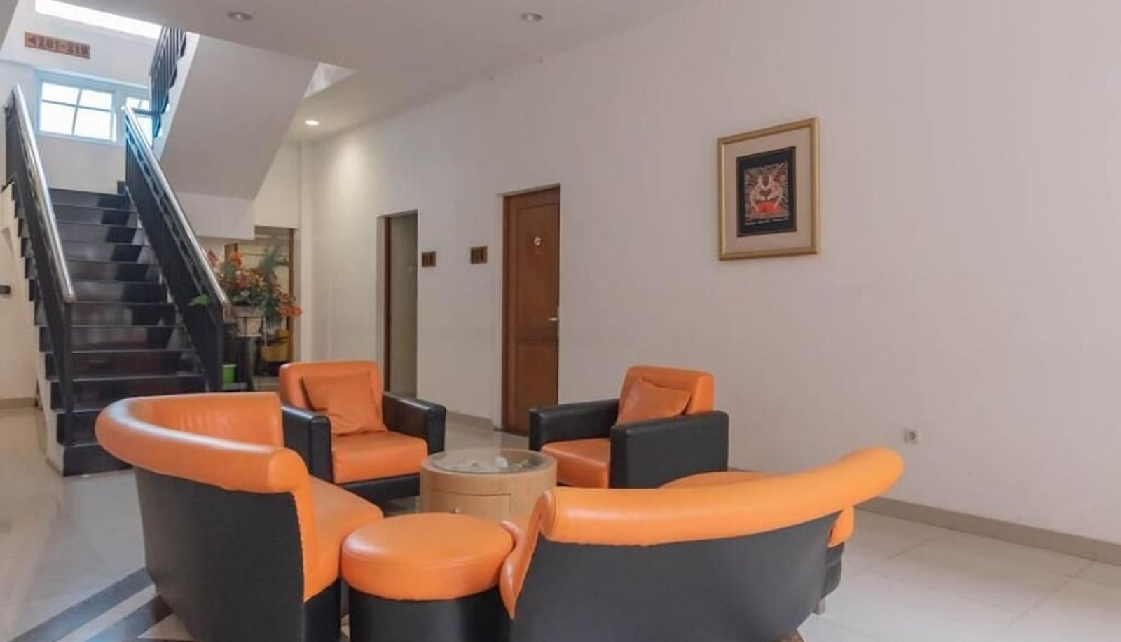 Lobby - Alqueby Hotel