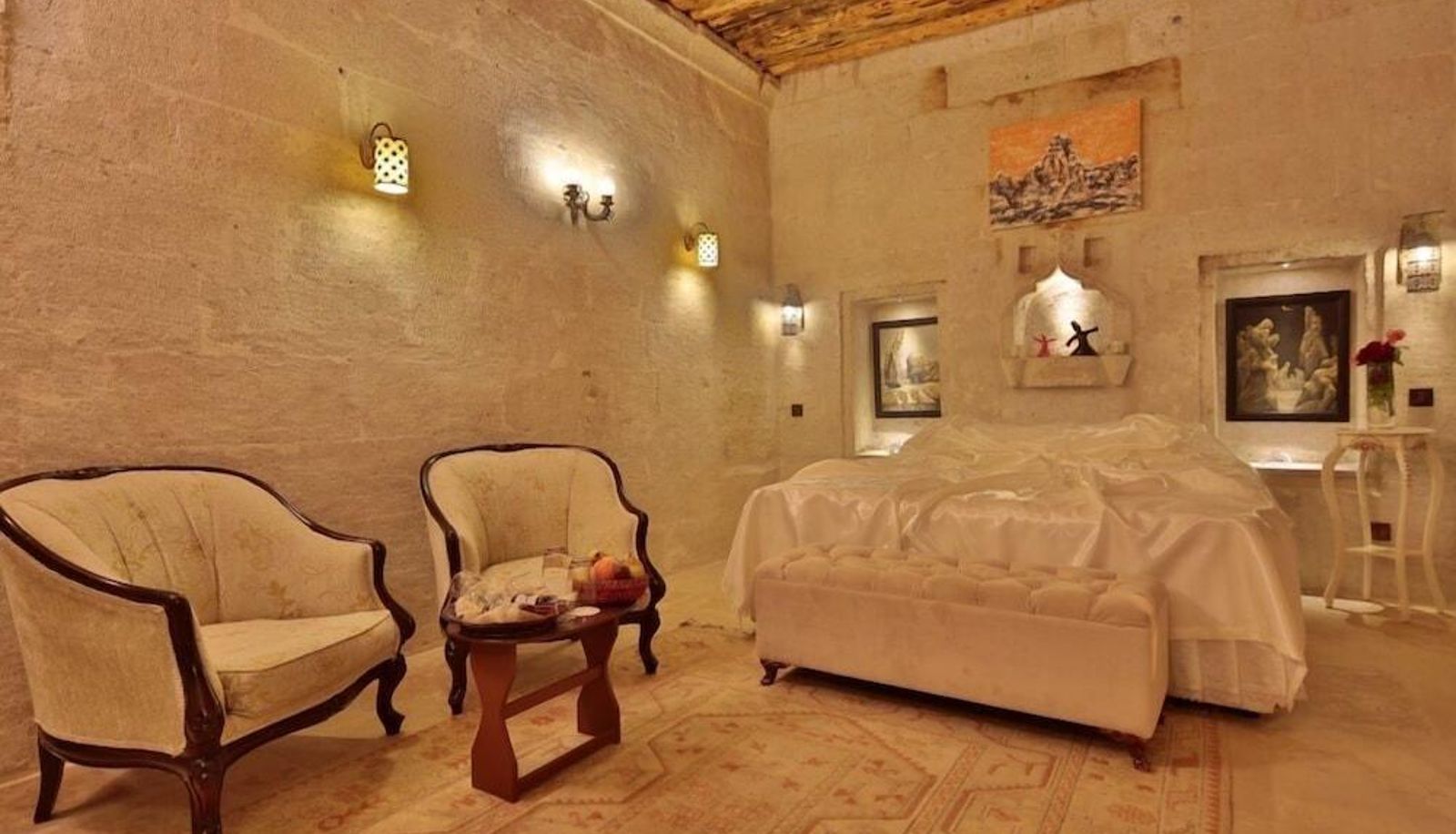 Camera standard - Yaren Cave House