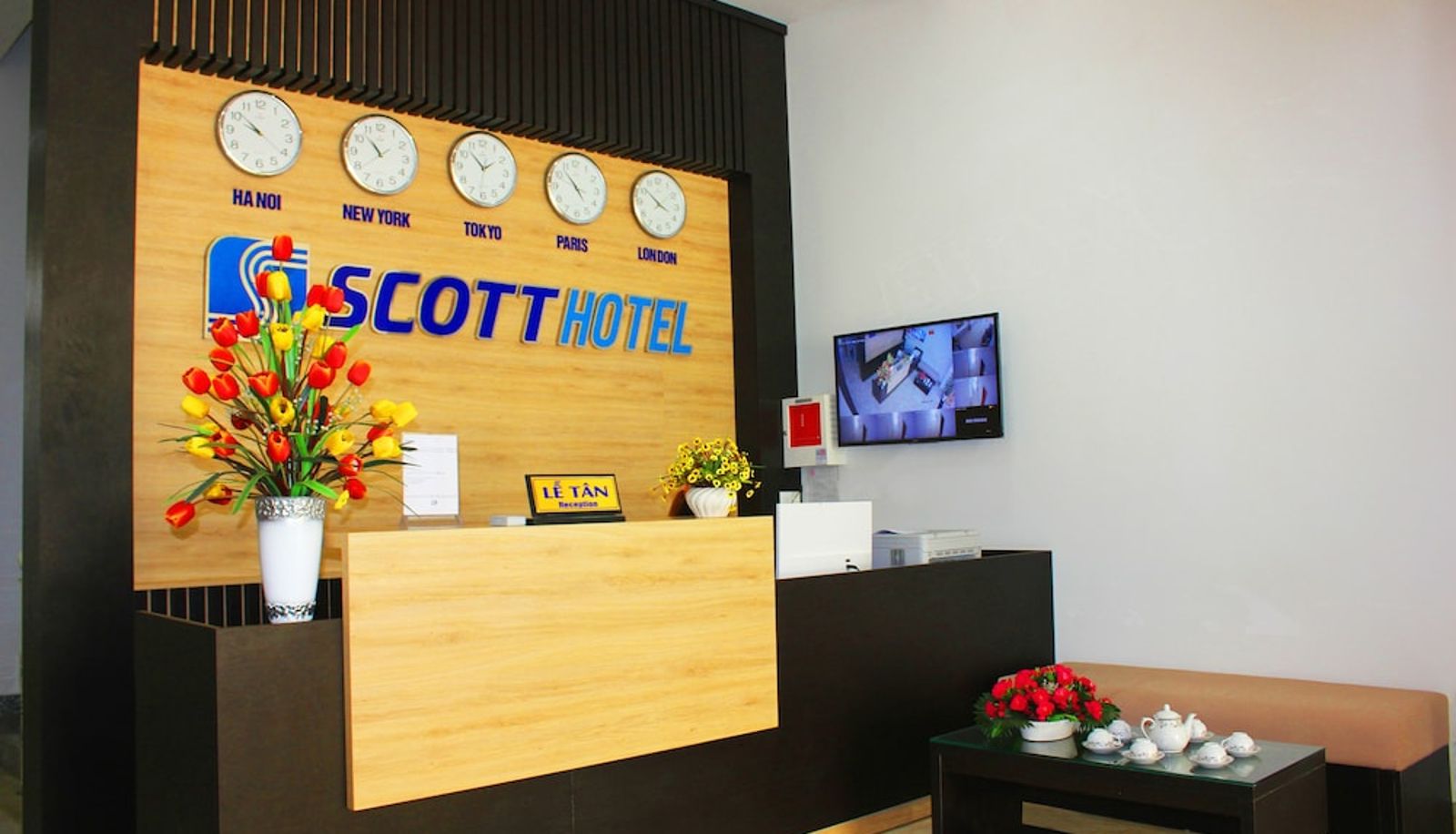 Reception - Scott Hotel