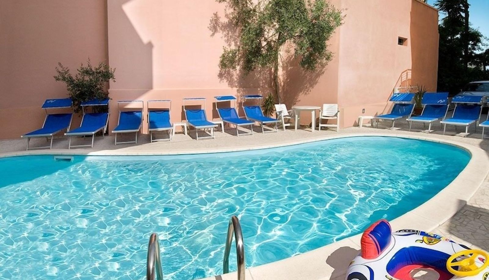 Pool - Hotel Prestige