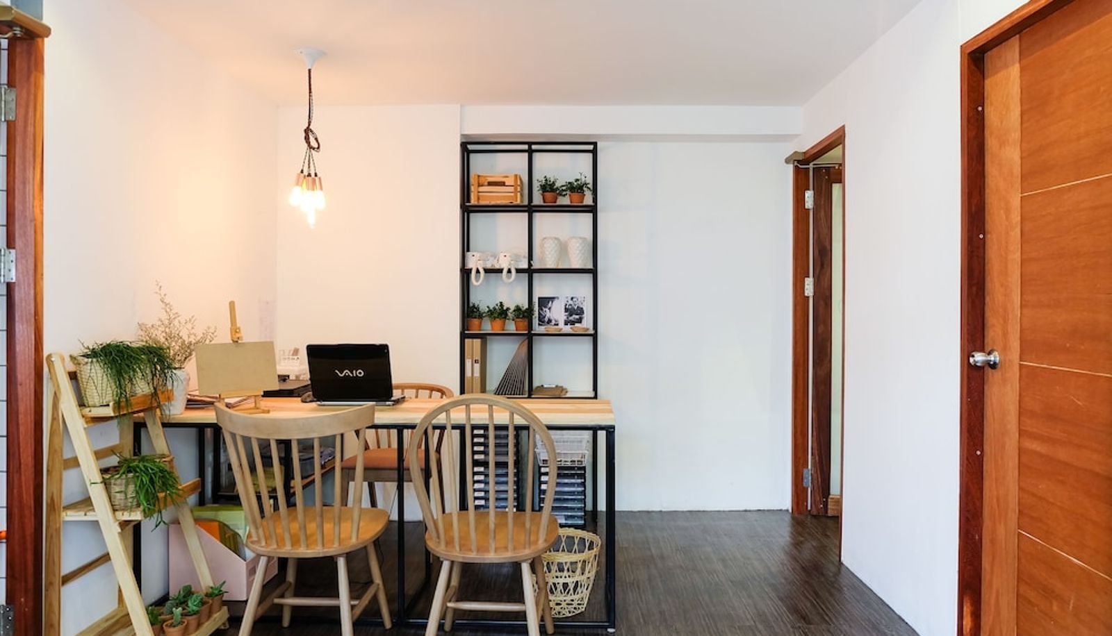 Hall - Oon Poshtel