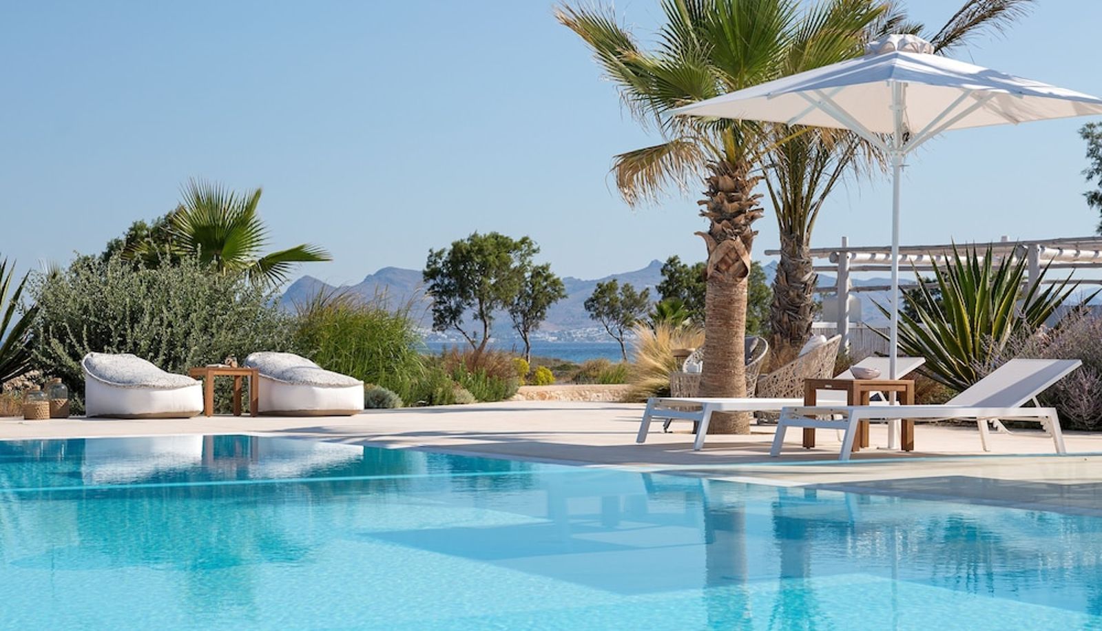 Piscina - White Pearls Luxury Suites - Adults Only