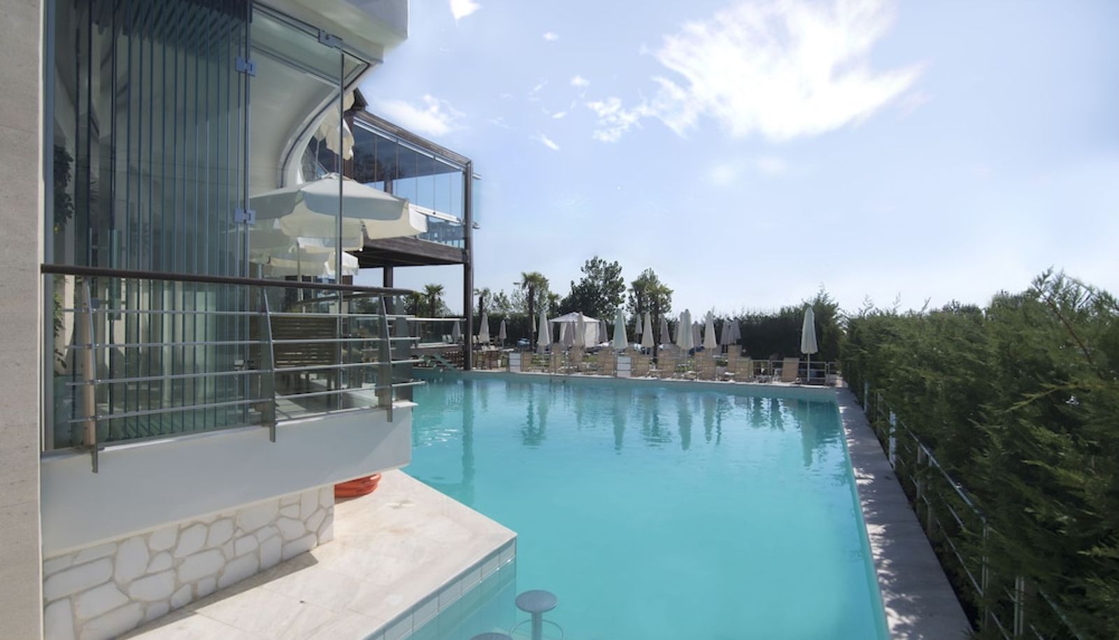 Pool - Cosmopolitan Hotel