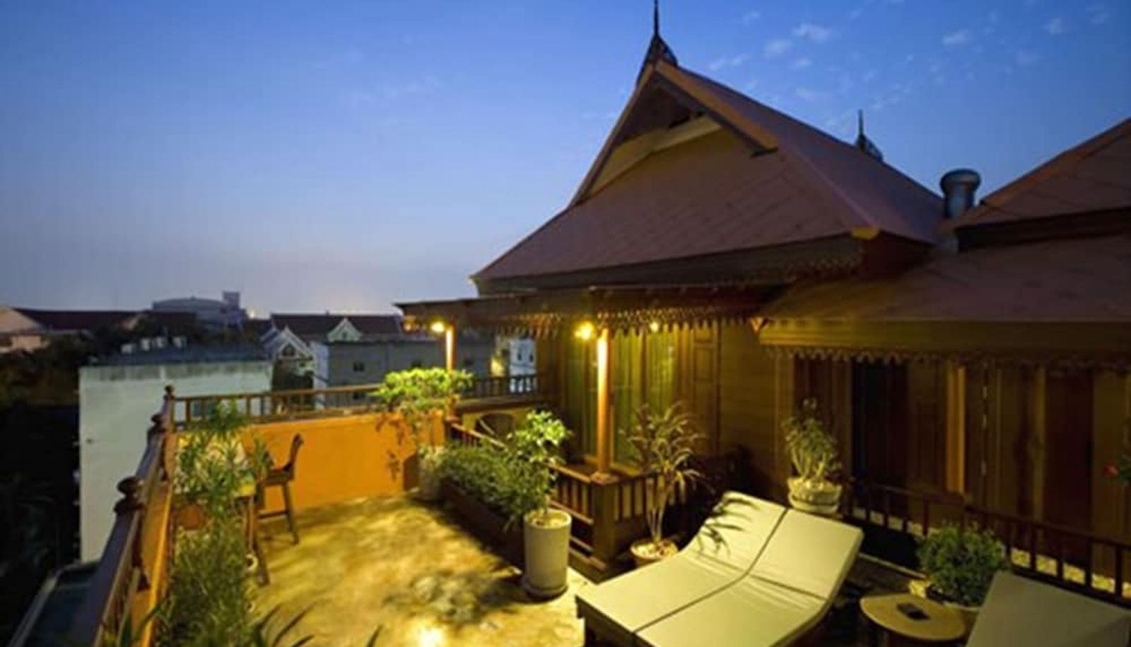 Info - Lamphu Tree House Boutique Hotel