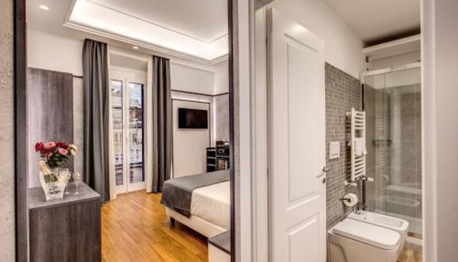 Camera - The Liberty Boutique Hotel