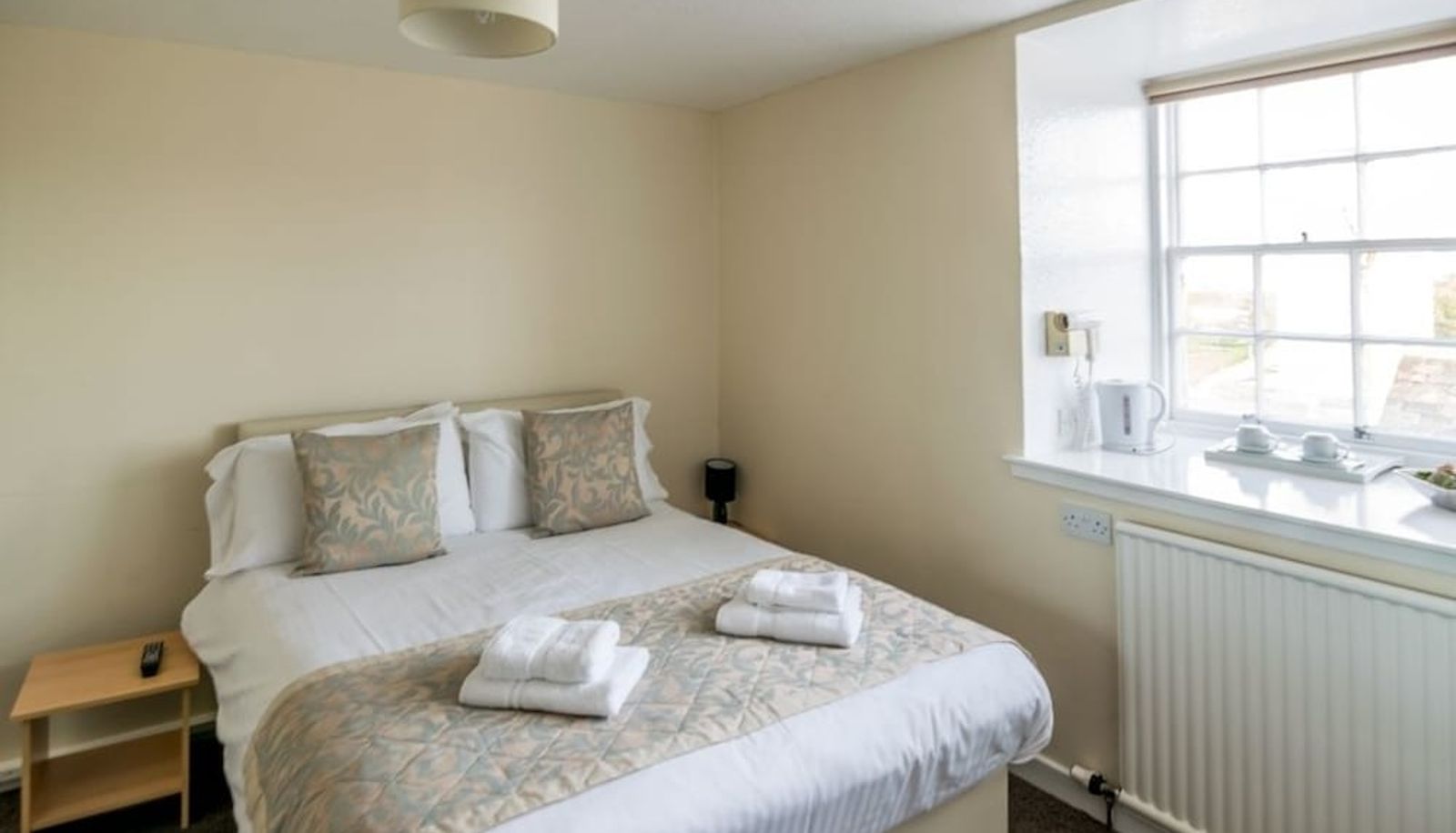 Standard room - The Boyne Hotel