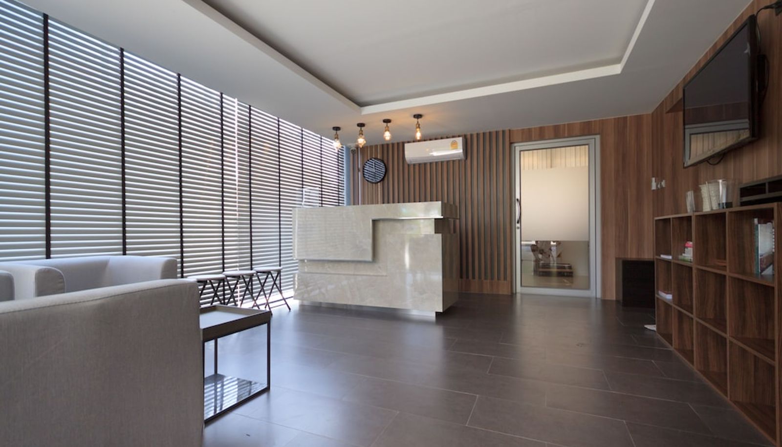 Hall - Q Space Residence