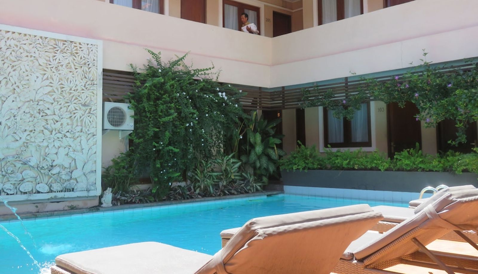 Basen - Balira Airport Hotel