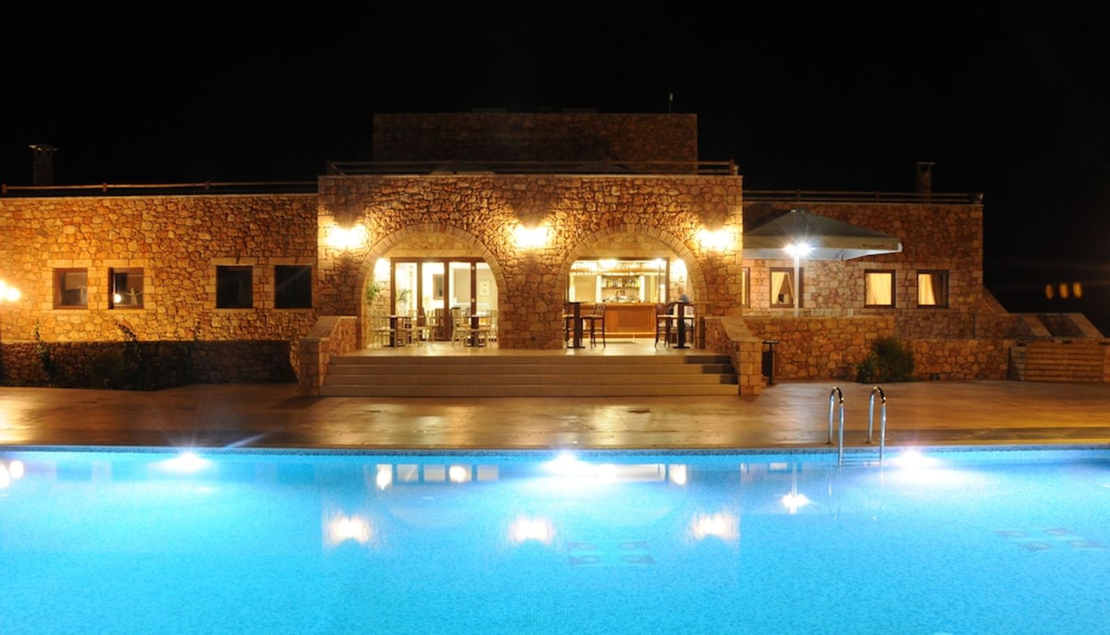 Piscine - Melies Hotel