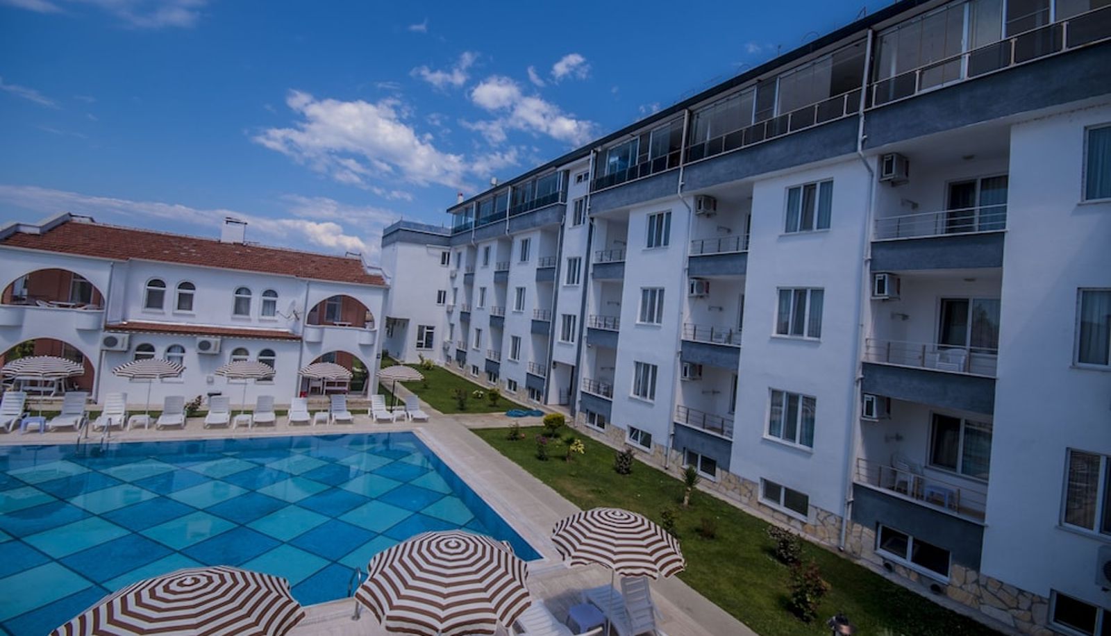 Zwembad - Inci Apart Otel