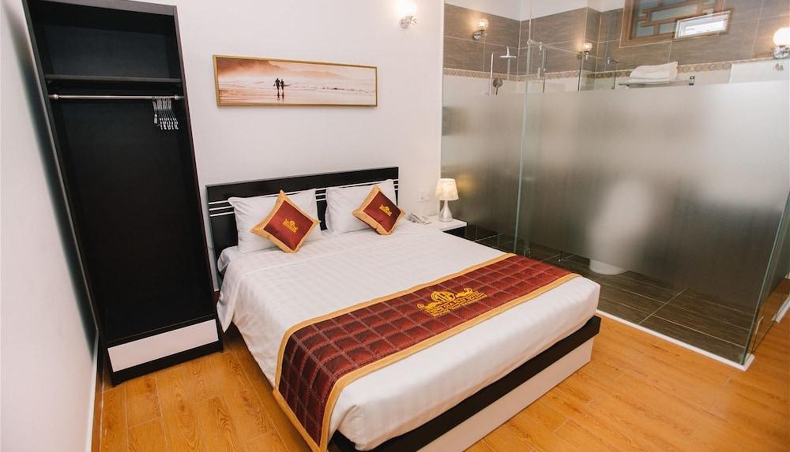Camera superior (doppia) - RedDoorz Thinh Gia Phat Hotel Hoang Hoa Tham Tan Binh