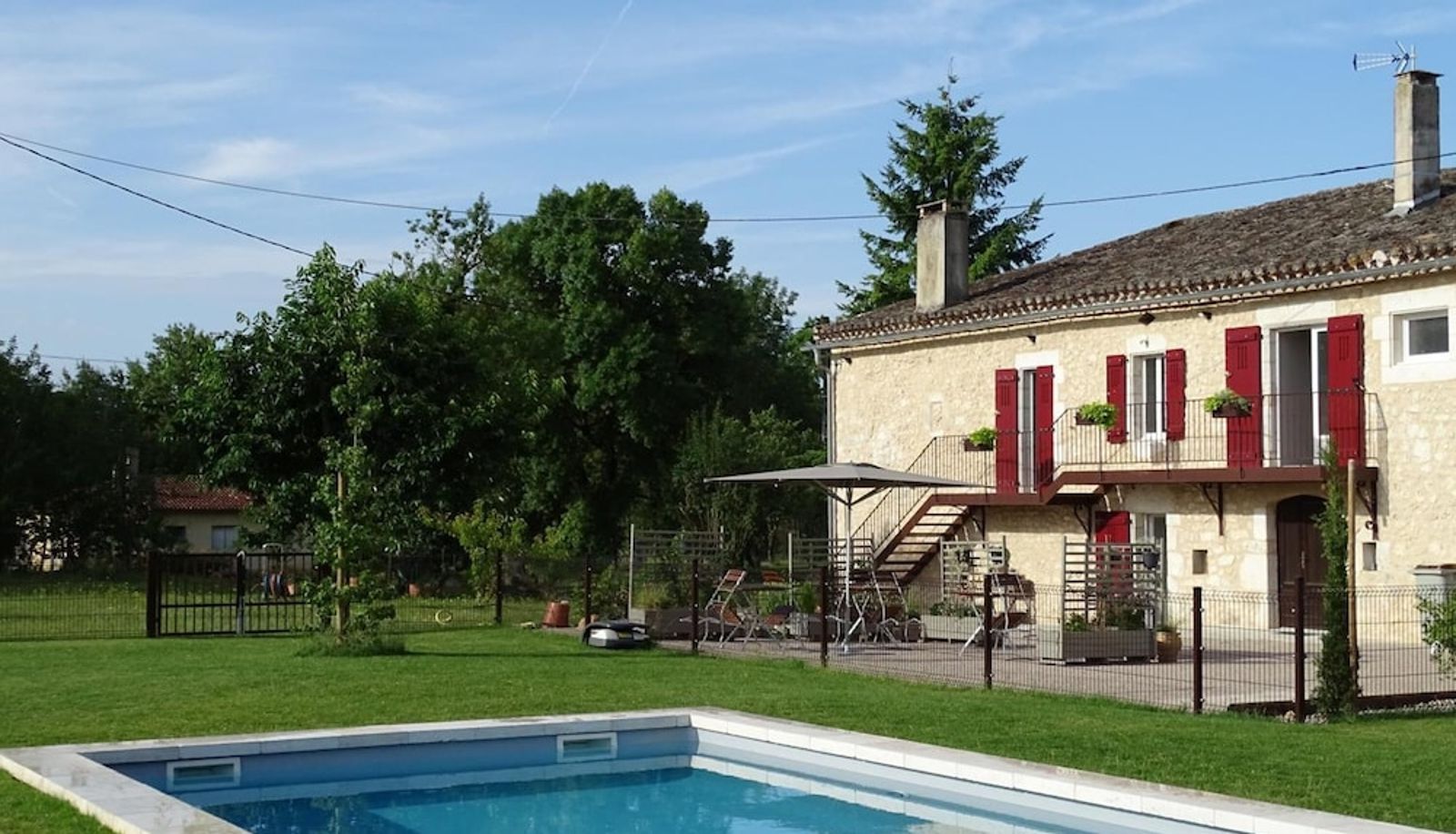 Pool - Le relais d'Arzac