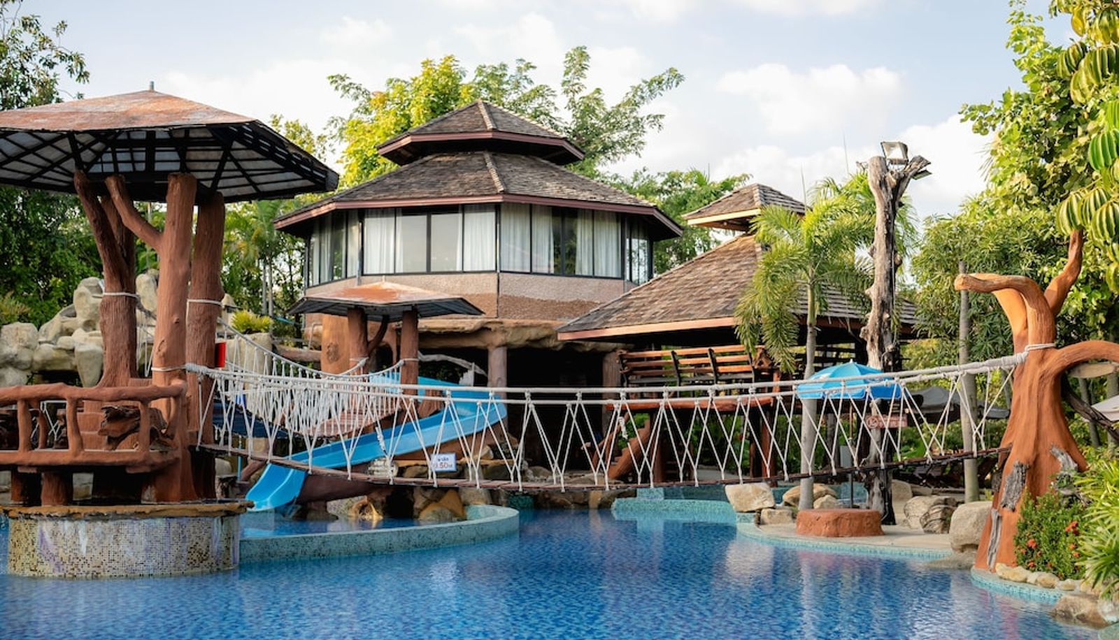 Piscina - Tamnanpar Resort and Water Park Rayong
