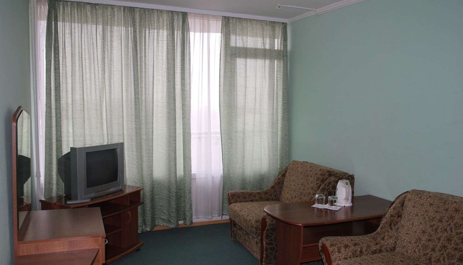 Info - Tourist Hotel