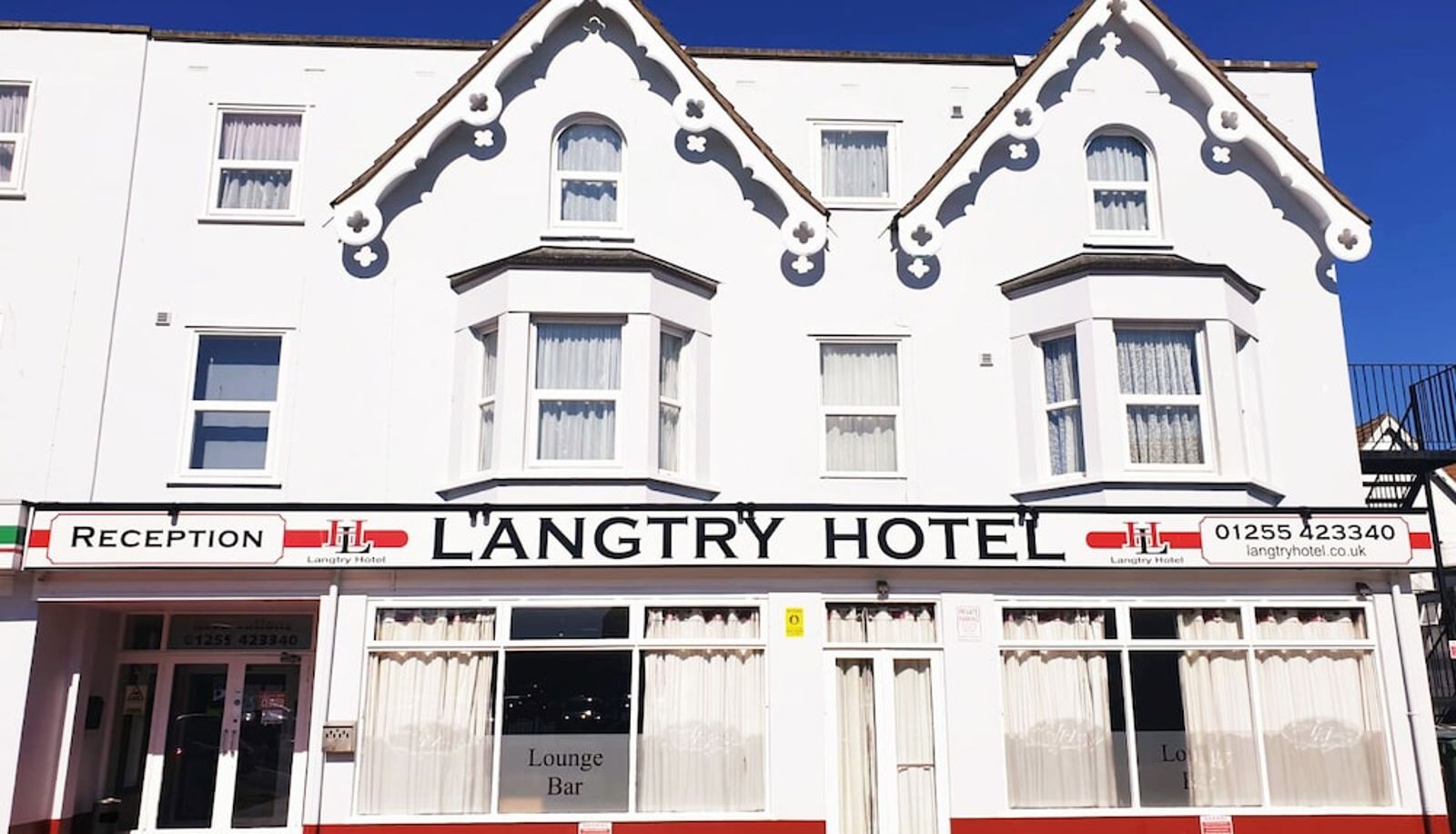 Información - Langtry Hotel
