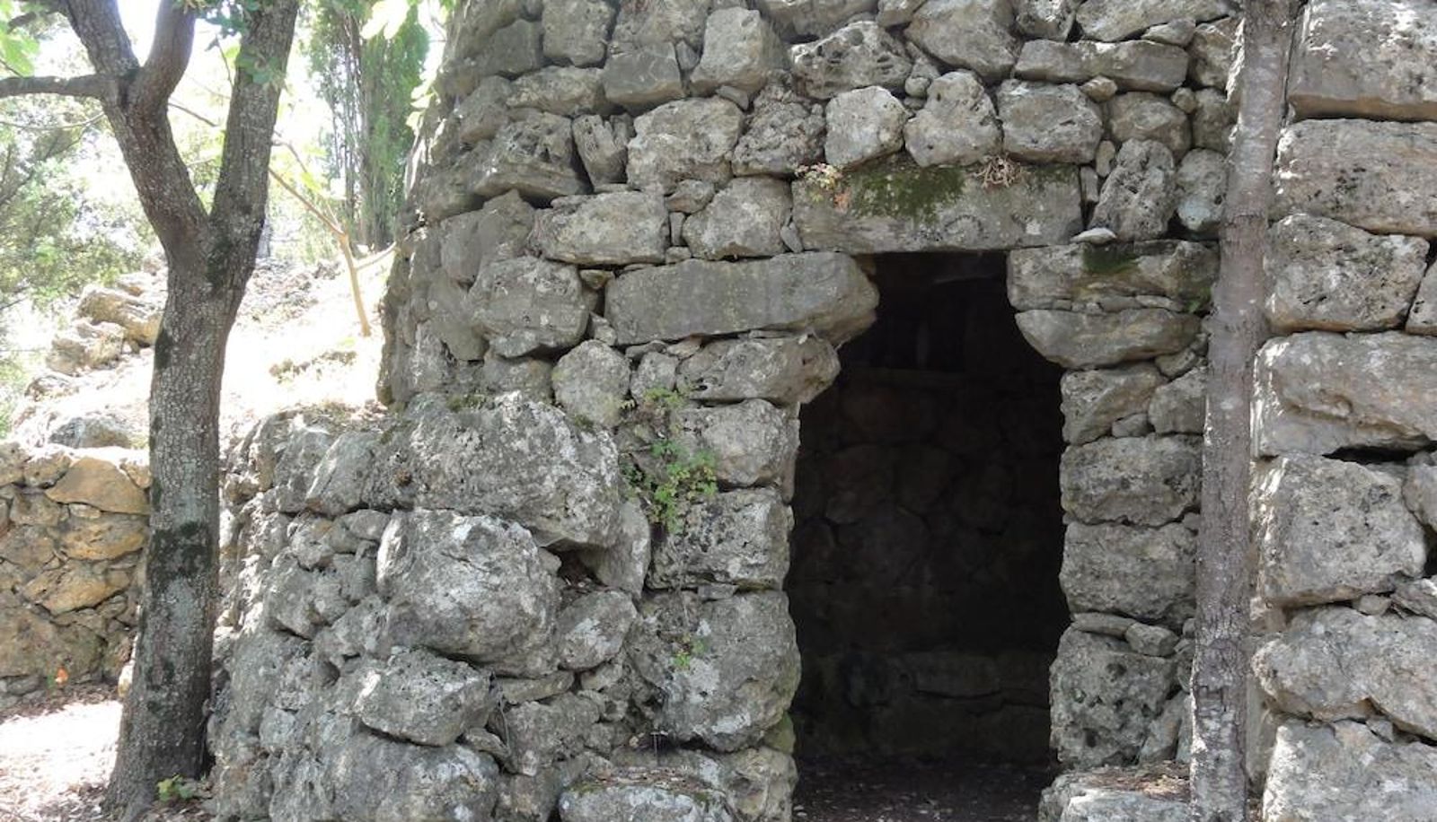 Zona exterior del hotel - Domaine la Borie