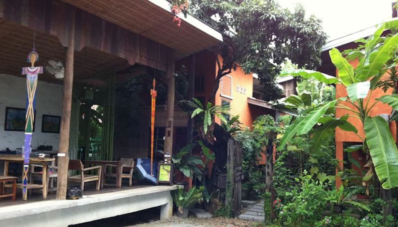 Hal - Baannoi Nornmuan Home