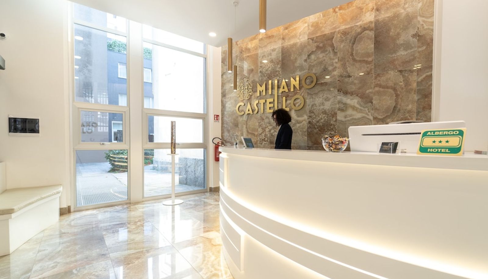 Reception - Hotel Milano Castello