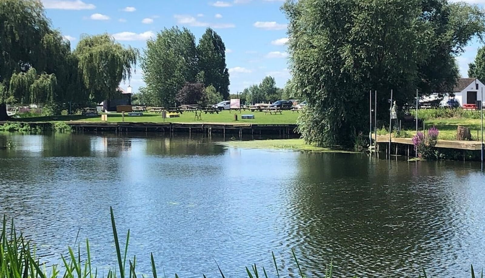 Garten - Pike & Eel Hotel and Marina