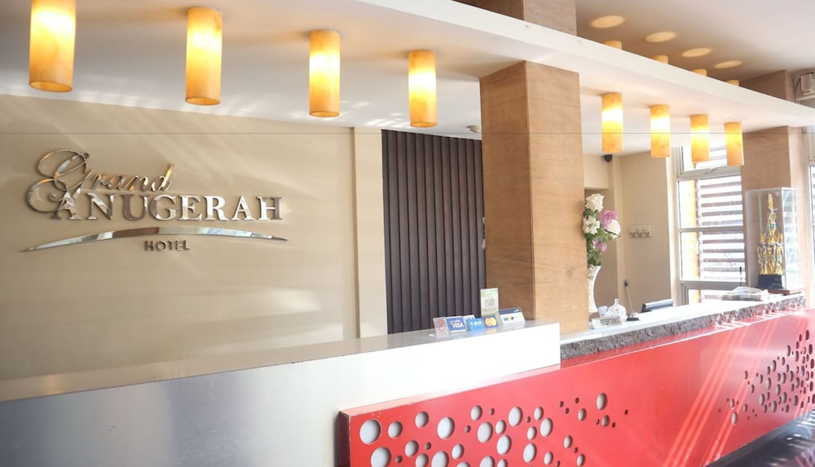 Rezeption - Hotel Grand Anugerah