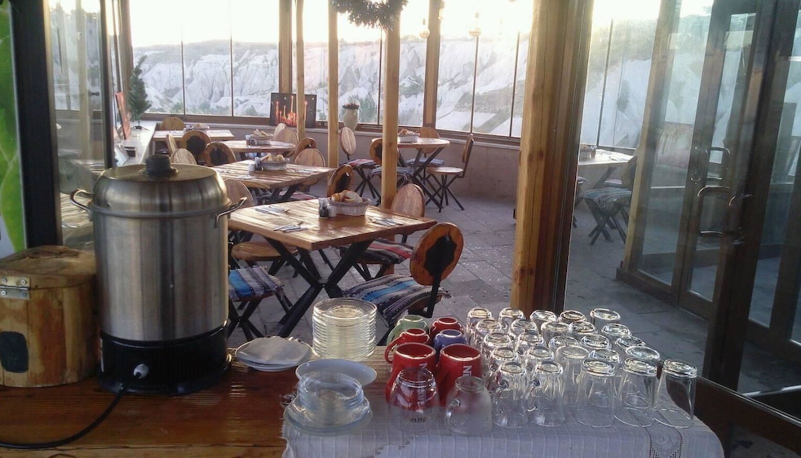 Restaurant - Valley Inn Cave Hotel