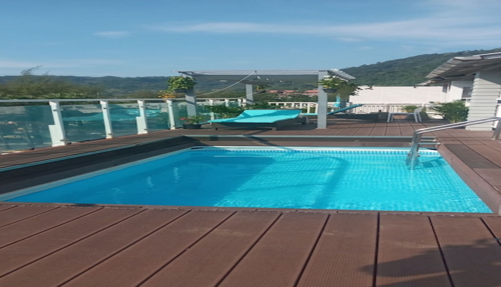 Pool - Modern Living Hotel
