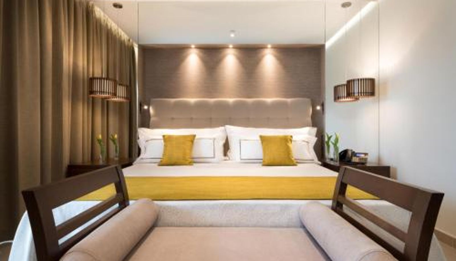 Suite - GF Victoria