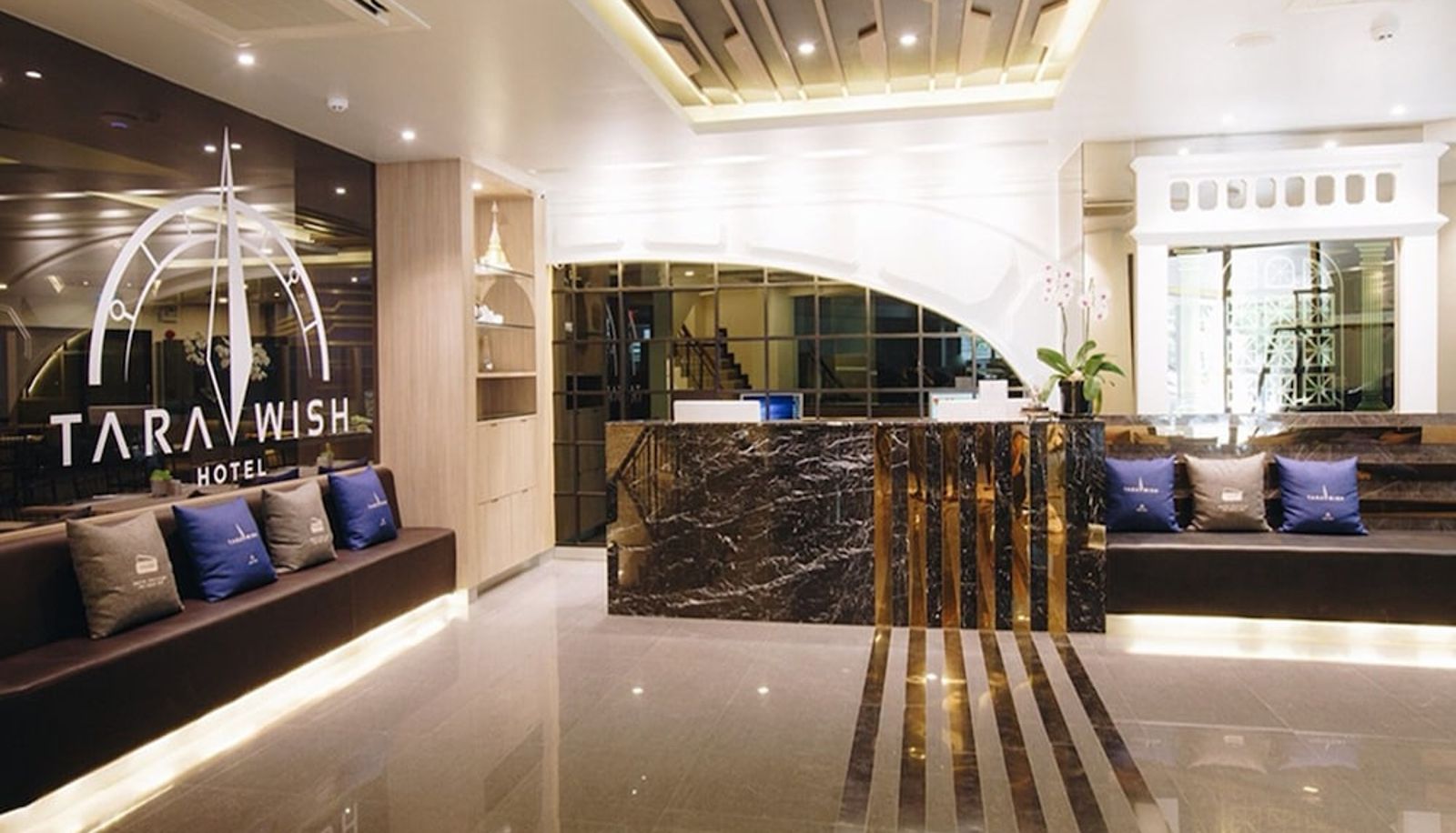 Hall - Tarawish Hotel
