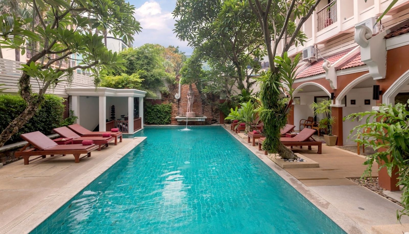 Piscina - New Patong Premier Resort