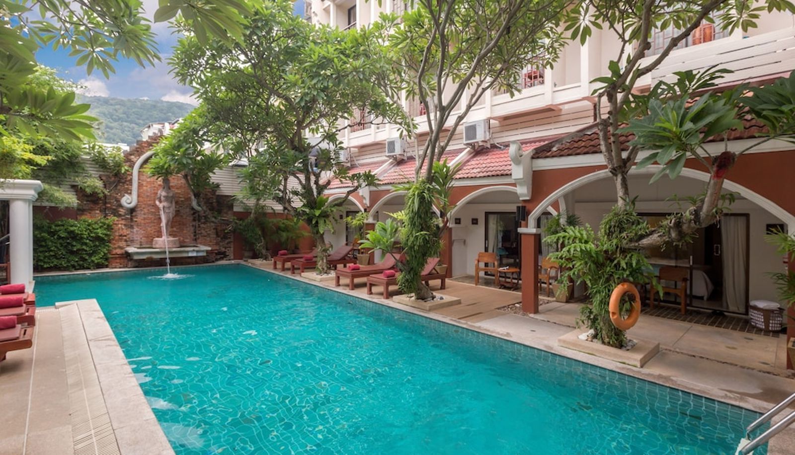 Piscina - New Patong Premier Resort