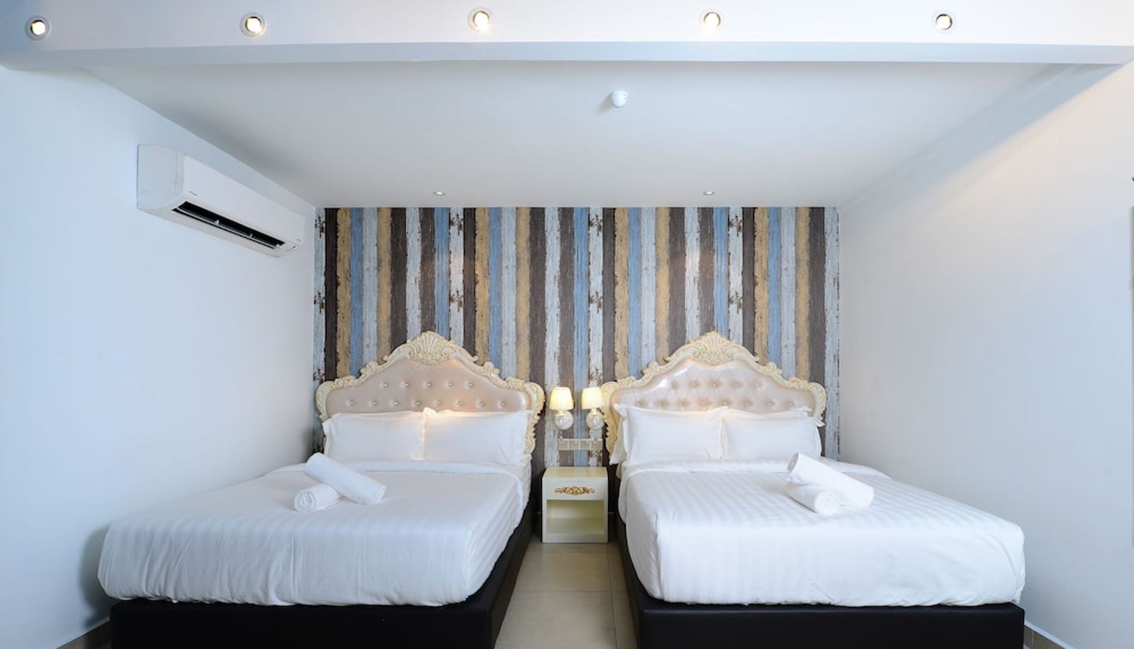 Familienzimmer - Hotel de Art USJ 21
