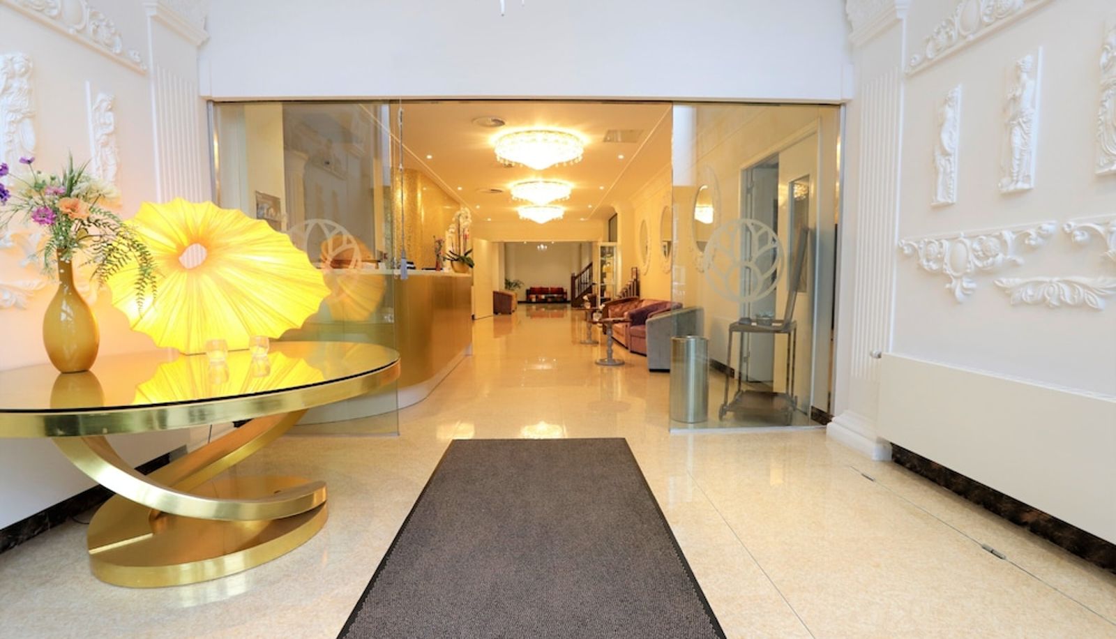 Recepción - Chasse Hotel