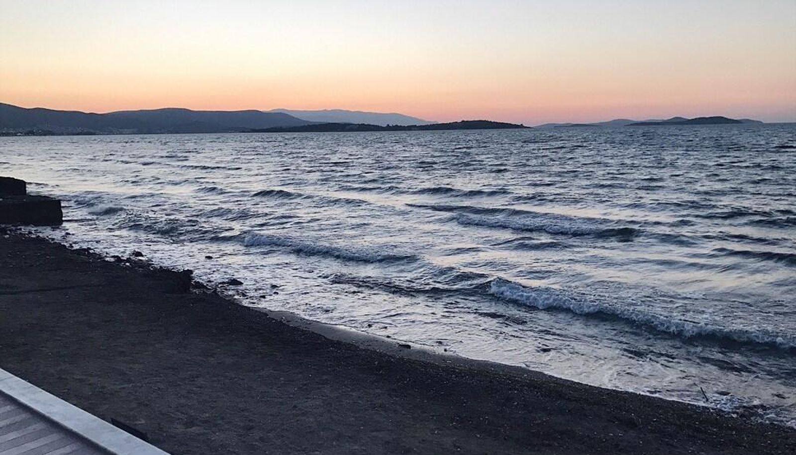 Strand - İtimat Pansiyon