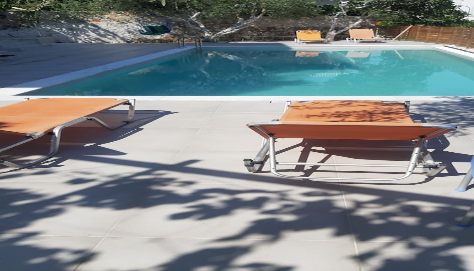 Piscina - Bino Apartments