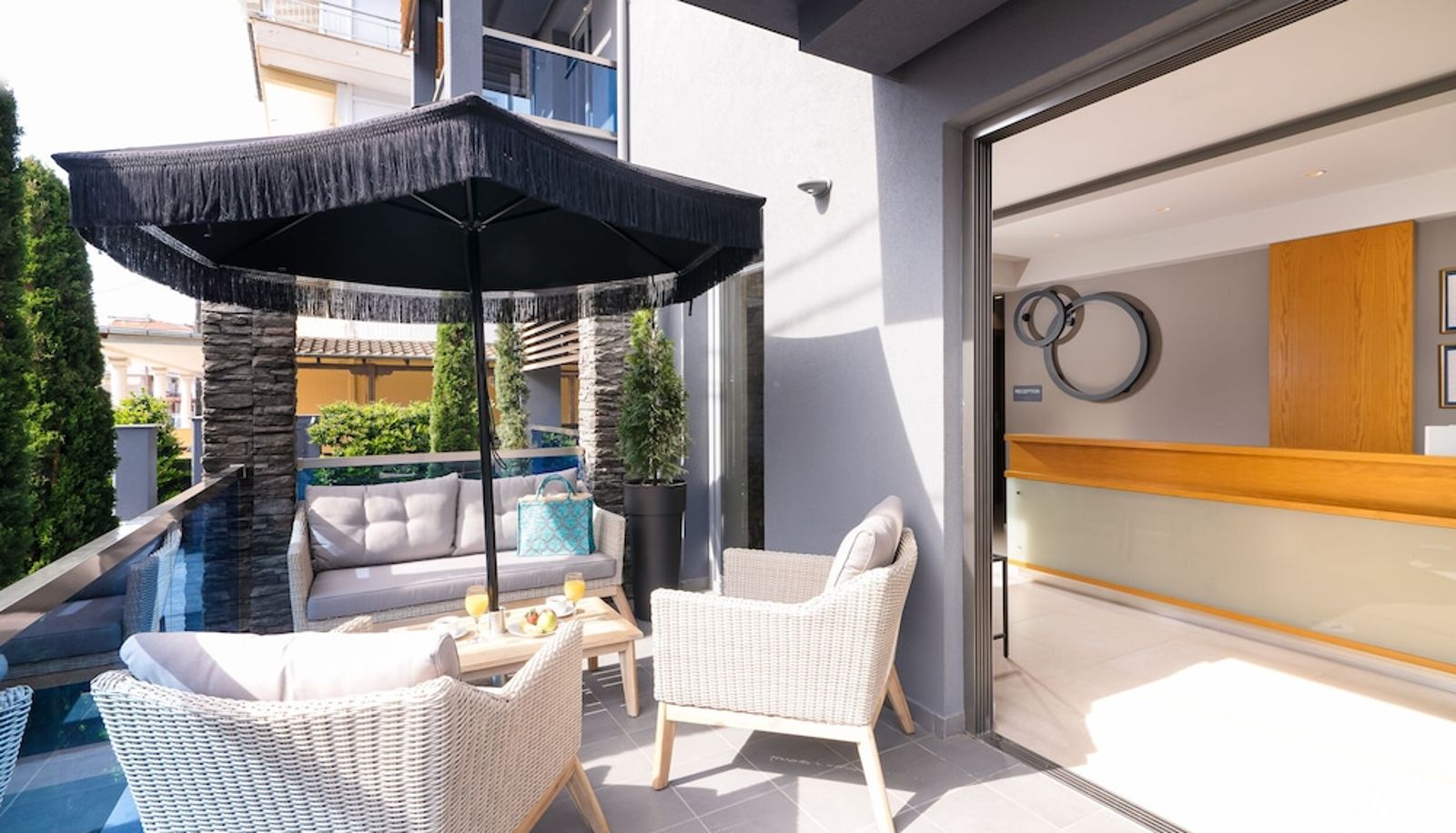 Recepcja - SKS Luxury Suites & Rooms