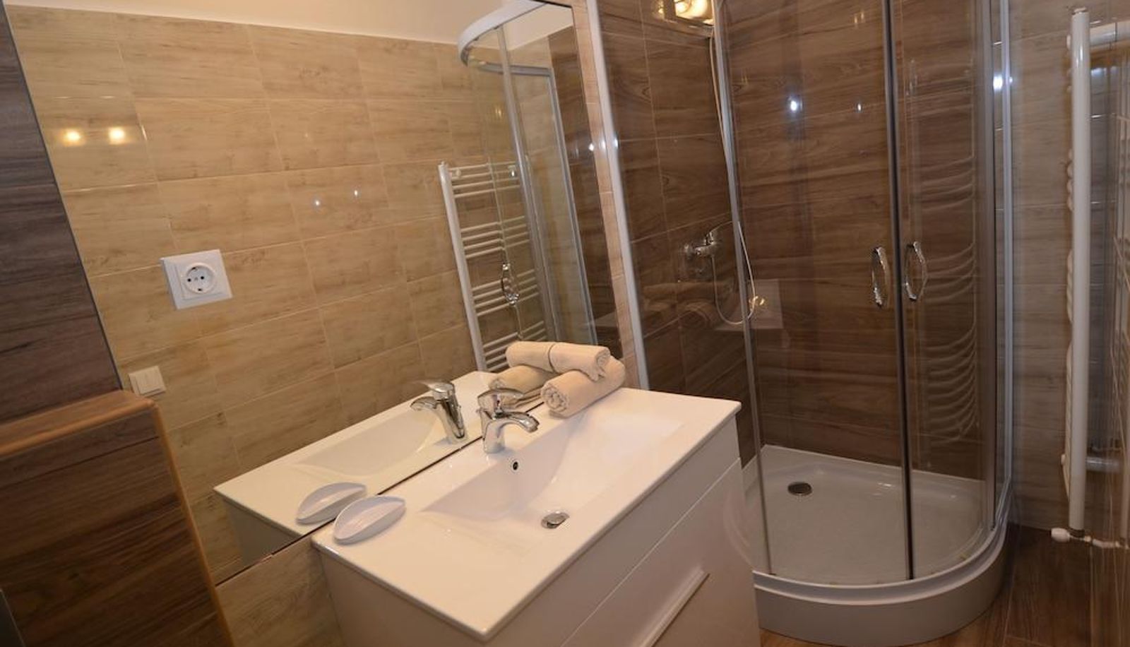 Habitación superior (doble) - Fig Tree House Budapest
