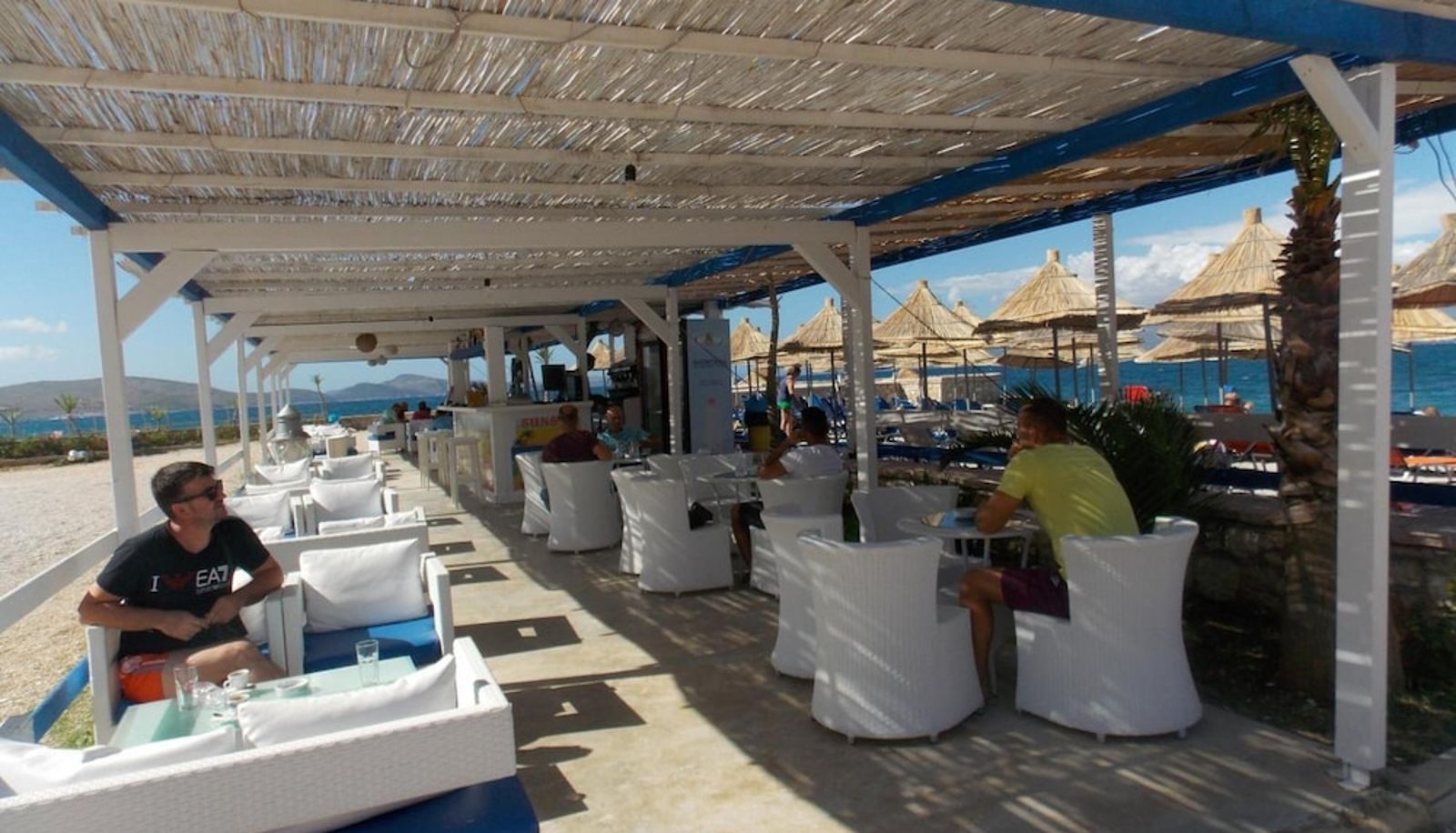 Piscina - Sunset Suites