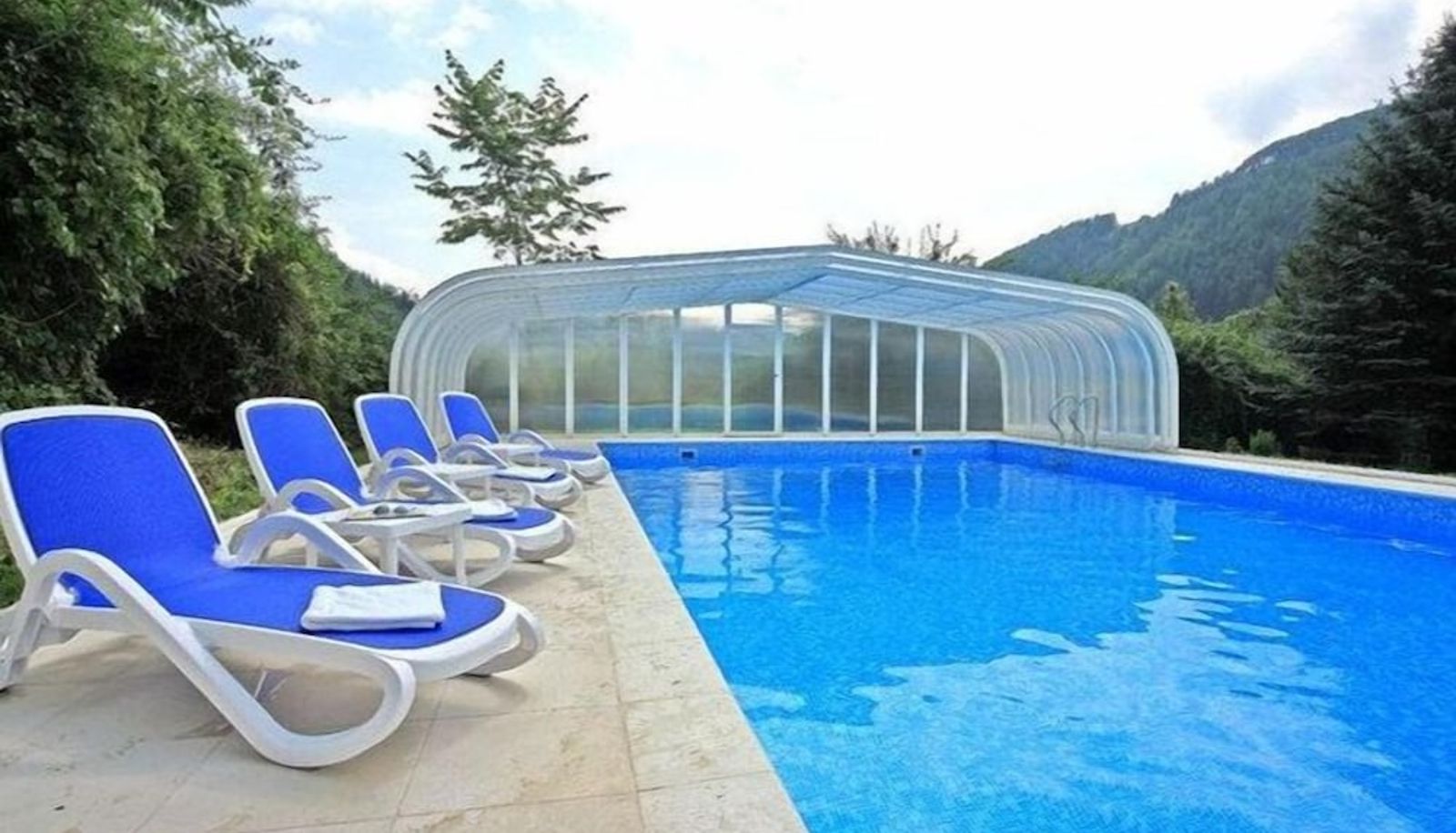 Piscine - Hotel & Camping Gisser