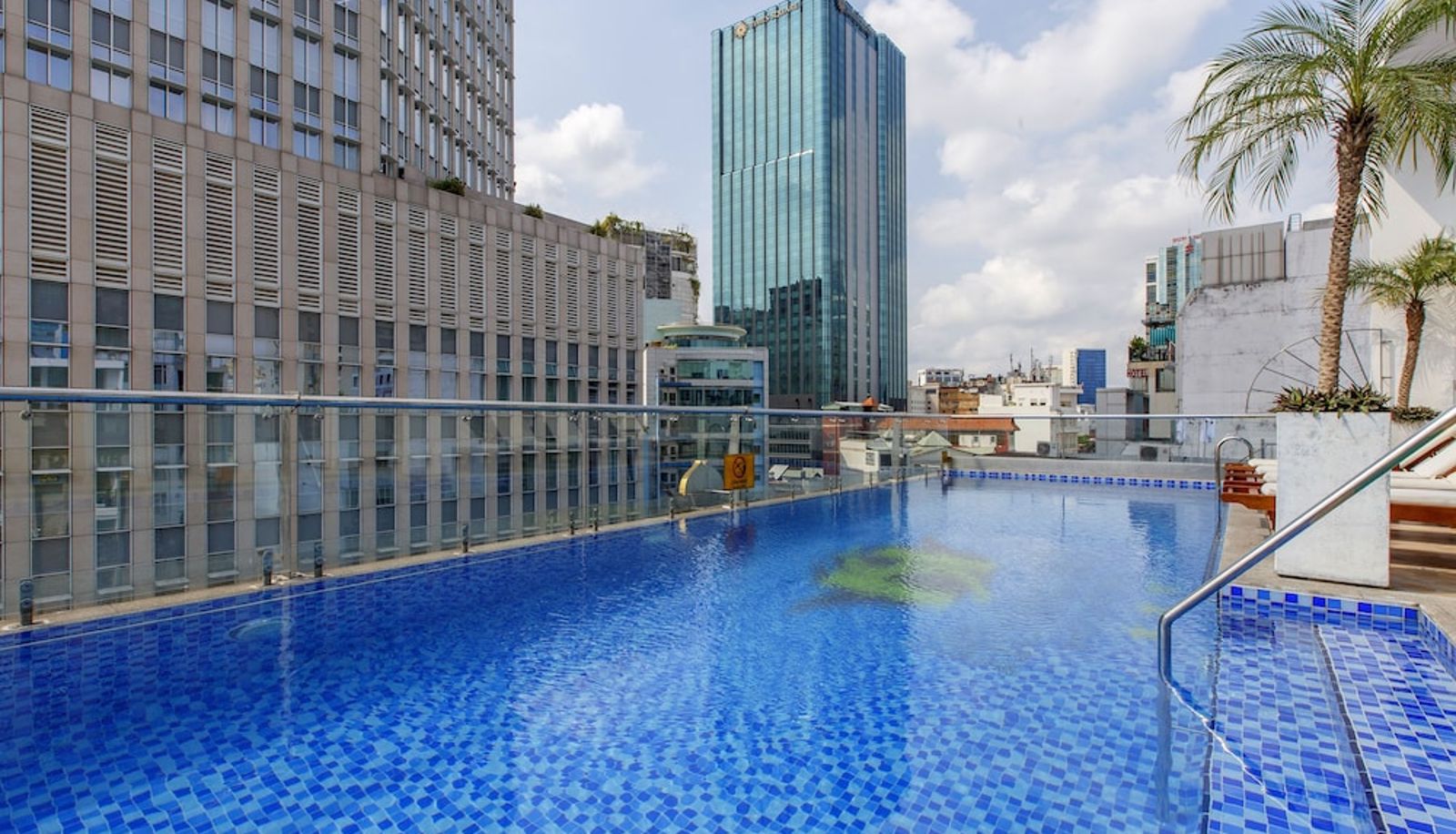 Zwembad - Huong Sen Annex Hotel